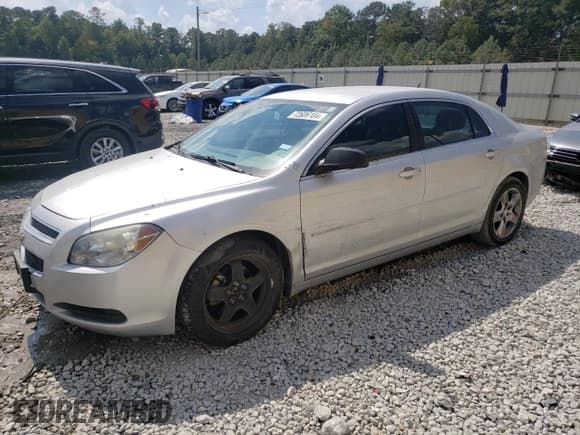 ✅ 2010 Chevrolet Malibu 1LS • VIN: 1G1ZB5EB5AF163369 • Lot: 72606184. Listed on Copart with 104,362 mi. Free auction sales archive from the USA and detailed vehicle history report at DreamBid. Image 1.
