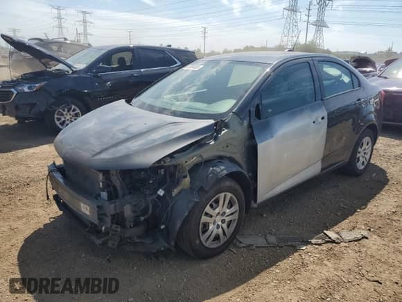 2020 Chevrolet Sonic LS с VIN 1G1JB5SB5L4117444, выставлен на аукционе Copart как лот 65004585 с пробегом 111 414 миль миль и Списание • Salvage title. История ставок и продаж доступна на DreamBid. Изображение 1.