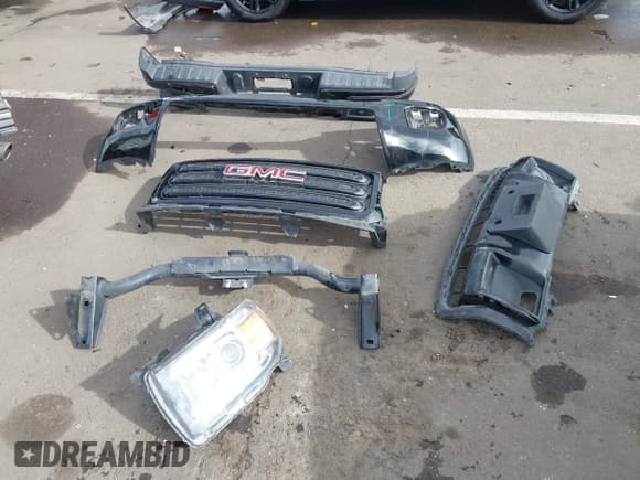 ✅ 2019 GMC Canyon 4WD All Terrain • VIN: 1GTG6FEN0K1155732 • Lot: 43740862. Listed on IAAI with 29,098 mi. Free auction sales archive from the USA and detailed vehicle history report at DreamBid. Image 12.