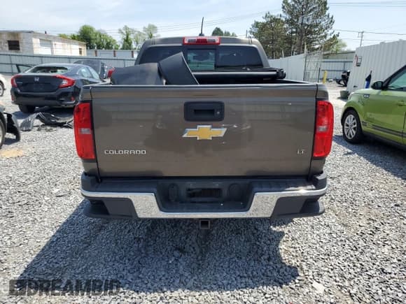 ✅ 2016 Chevrolet Colorado 4WD LT • VIN: 1GCGTCE35G1124702 • Lot: 59162545. Wystawiony na Copart z przebiegiem 135 429 mil. Bezpłatny archiwum sprzedaży aukcyjnych z USA i szczegółowy raport historii pojazdu na DreamBid. Zdjęcie 6.