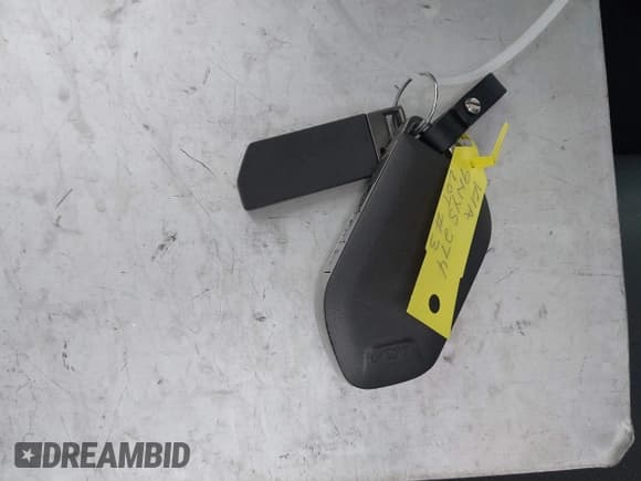 ✅ 2025 Kia Carnival SX • VIN: KNDNE5K37S6458548 • Lot: 42485895. Listed on IAAI with 8,712 mi. Free auction sales archive from the USA and detailed vehicle history report at DreamBid. Image 11.