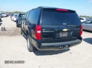 ✅ 2014 Chevrolet Suburban LT • VIN: 1GNSKJE74ER154882 • Lot: 43539759. Wystawiony na IAAI z przebiegiem 205 972 mil. Bezpłatny archiwum sprzedaży aukcyjnych z USA i szczegółowy raport historii pojazdu na DreamBid. Zdjęcie 3.