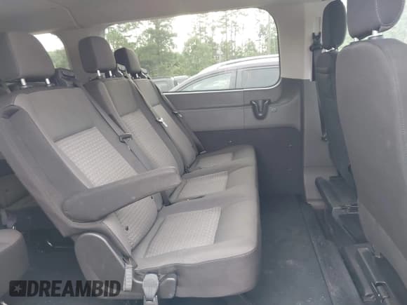 ✅ 2023 Ford Transit Passenger XL • VIN: 1FBAX2YG8PKA54016 • Лот: 42959573. Опубликован ранее на IAAI с пробегом 59 536 миль. Бесплатный доступ к архиву аукционных продаж из США и подробный отчёт об истории автомобиля на DreamBid. Изображение 8.