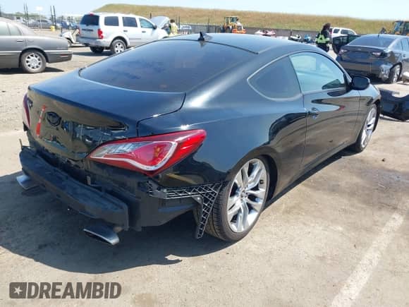 2013 Hyundai Genesis Coupe Track с VIN KMHHU6KJXDU113335, выставлен на аукционе IAAI как лот 42157838 с пробегом 128 366 миль миль и . История ставок и продаж доступна на DreamBid. Изображение 4.