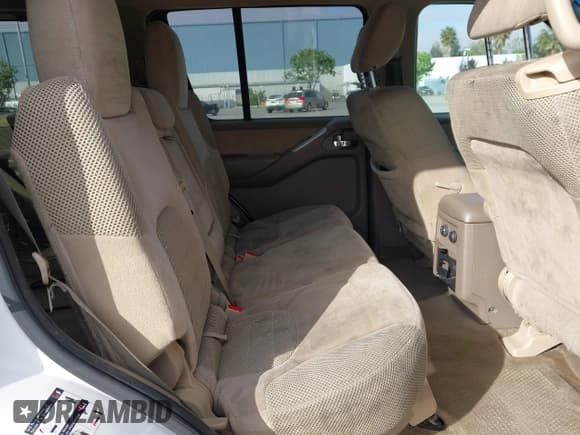 ✅ 2012 Nissan Pathfinder S • VIN: 5N1AR1NB9CC611556 • Лот: 42083031. Опубликован ранее на IAAI с пробегом 199 443 миль. Бесплатный доступ к архиву аукционных продаж из США и подробный отчёт об истории автомобиля на DreamBid. Изображение 8.