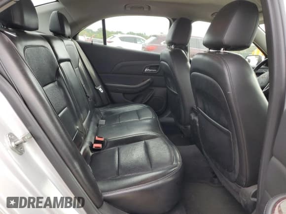 ✅ 2013 Chevrolet Malibu LTZ • VIN: 1G11H5SA4DF286656 • Lot: 80499245. Wystawiony na Copart z przebiegiem 140 978 mil. Bezpłatny archiwum sprzedaży aukcyjnych z USA i szczegółowy raport historii pojazdu na DreamBid. Zdjęcie 10.