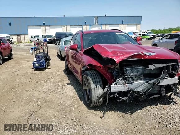 ✅ 2024 Genesis GV70 Sport • VIN: 5NMMCDTC8RH005305 • Лот: 59122395. Опубликован ранее на Copart с пробегом 19 189 миль. Бесплатный доступ к архиву аукционных продаж из США и подробный отчёт об истории автомобиля на DreamBid. Изображение 13.