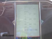 ✅ 2015 Tesla Model S 85D • VIN: 5YJSA1E42FF106175 • Lot: 42847189. Wystawiony na IAAI z przebiegiem 77 266 mil. Bezpłatny archiwum sprzedaży aukcyjnych z USA i szczegółowy raport historii pojazdu na DreamBid. Zdjęcie 7.