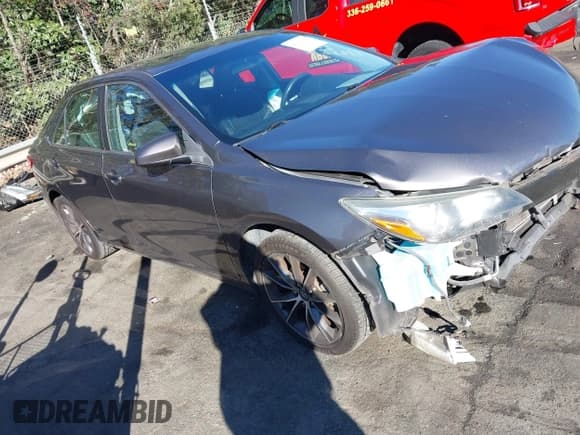 ✅ 2015 Toyota Camry XSE • VIN: 4T1BF1FK7FU003870 • Лот: 43679382. Опубликован ранее на IAAI с пробегом 152 470 миль. Бесплатный доступ к архиву аукционных продаж из США и подробный отчёт об истории автомобиля на DreamBid. Изображение 1.