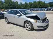 ✅ 2015 Volvo S60 T5 Drive-E • VIN: YV126MFJ3F2336344 • Lot: 65048705. Wystawiony na Copart z przebiegiem 111 562 mil. Bezpłatny archiwum sprzedaży aukcyjnych z USA i szczegółowy raport historii pojazdu na DreamBid. Zdjęcie 4.