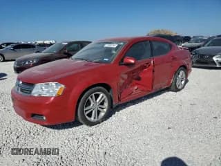 ✅ 2011 Dodge Avenger Heat • VIN: 1B3BD1FG4BN512262 • Lot: 77358754. Wystawiony na Copart z przebiegiem 102 205 mil. Bezpłatny archiwum sprzedaży aukcyjnych z USA i szczegółowy raport historii pojazdu na DreamBid. Zdjęcie 1.