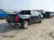 2022 Chevrolet Silverado 1500 LT z VIN 1GCPWCED7NZ139510, wystawiony jako IAAI lot #42414534 z przebiegiem 121 120 mil mil oraz . Historia ofert i sprzedaży dostępna na DreamBid. Obrazek 4.