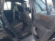 ✅ 2023 Chevrolet Tahoe Premier • VIN: 1GNSKSKD8PR104943 • Lot: 43634346. Wystawiony na IAAI z przebiegiem 56 579 mil. Bezpłatny archiwum sprzedaży aukcyjnych z USA i szczegółowy raport historii pojazdu na DreamBid. Zdjęcie 8.