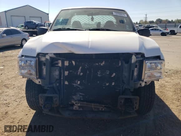 ✅ 2005 Ford F-250 XL • VIN: 1FTNX20515EC46784 • Lot: 73200624. Listed on Copart with 156,936 mi. Free auction sales archive from the USA and detailed vehicle history report at DreamBid. Image 5.