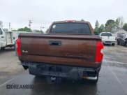 ✅ 2017 Toyota Tundra Platinum • VIN: 5TFAW5F14HX620532 • Лот: 41932248. Опубликован ранее на IAAI с пробегом 100 101 миль. Бесплатный доступ к архиву аукционных продаж из США и подробный отчёт об истории автомобиля на DreamBid. Изображение 16.