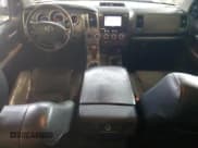 ✅ 2013 Toyota Tundra Limited • VIN: 5TFHY5F18DX296164 • Lot: 91662025. Wystawiony na Copart z przebiegiem 200 274 mil. Bezpłatny archiwum sprzedaży aukcyjnych z USA i szczegółowy raport historii pojazdu na DreamBid. Zdjęcie 8.