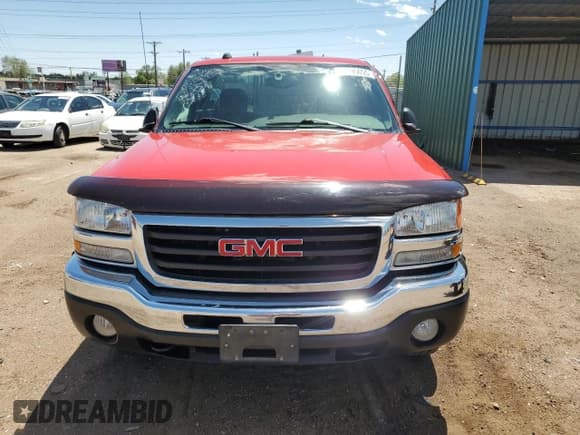 ✅ 2004 GMC Sierra 1500 SLE • VIN: 1GTEK14TX4Z136535 • Лот: 57895655. Опубликован ранее на Copart с пробегом 97 445 миль. Бесплатный доступ к архиву аукционных продаж из США и подробный отчёт об истории автомобиля на DreamBid. Изображение 5.