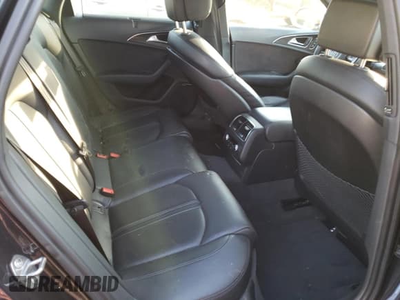 ✅ 2018 Audi S6 Premium Plus • VIN: WAUFFAFC4JN000827 • Лот: 75673354. Опубликован ранее на Copart с пробегом 55 783 миль. Бесплатный доступ к архиву аукционных продаж из США и подробный отчёт об истории автомобиля на DreamBid. Изображение 10.