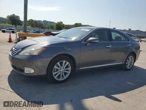 ✅ 2012 Lexus ES 330 • VIN: JTHBK1EG0C2486914 • Lot: 65669175. Listed on Copart with 123,085 mi. Free auction sales archive from the USA and detailed vehicle history report at DreamBid. Image 1.