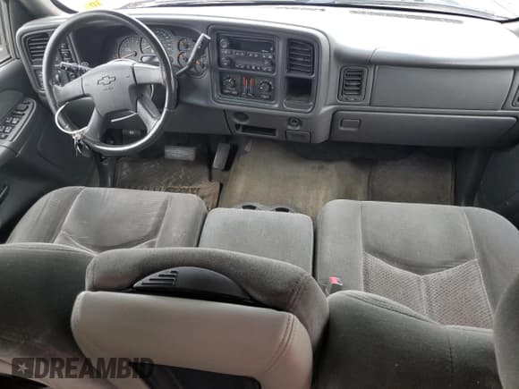 ✅ 2003 Chevrolet Silverado 1500HD LS • VIN: 1GCGK13U63F242001 • Лот: 64639004. Опубликован ранее на Copart с пробегом 165 645 миль. Бесплатный доступ к архиву аукционных продаж из США и подробный отчёт об истории автомобиля на DreamBid. Изображение 8.