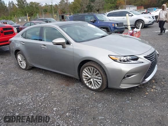 ✅ 2016 Lexus ES 330 • VIN: JTHBK1GG5G2224406 • Lot: 43776927. Listed on IAAI with 71,410 mi. Free auction sales archive from the USA and detailed vehicle history report at DreamBid. Image 1.