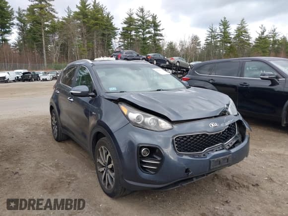 ✅ 2019 Kia Sportage EX • VIN: KNDPNCACXK7585965 • Lot: 43694178. Listed on IAAI with 154,770 mi. Free auction sales archive from the USA and detailed vehicle history report at DreamBid. Image 1.