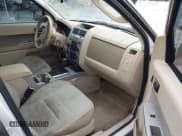 ✅ 2011 Ford Escape XLT • VIN: 1FMCU9DG7BKB99550 • Лот: 43732542. Опубликован ранее на IAAI с пробегом 176 035 миль. Бесплатный доступ к архиву аукционных продаж из США и подробный отчёт об истории автомобиля на DreamBid. Изображение 5.