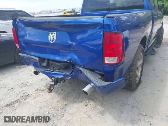 2017 Ram 1500 Express с VIN 1C6RR6FT1HS752735, выставлен на аукционе IAAI как лот 42271172 с пробегом 114 289 миль миль и . История ставок и продаж доступна на DreamBid. Изображение 6.