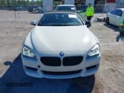 ✅ 2015 BMW 6 Series 640i xDrive • VIN: WBAYP5C58FD873304 • Lot: 43580802. Wystawiony na IAAI z przebiegiem 81 915 mil. Bezpłatny archiwum sprzedaży aukcyjnych z USA i szczegółowy raport historii pojazdu na DreamBid. Zdjęcie 6.