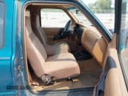 ✅ 1996 Ford Ranger XLT • VIN: 1FTCR14X5TPA41428 • Лот: 42891105. Опубликован ранее на IAAI с пробегом 121 357 миль. Бесплатный доступ к архиву аукционных продаж из США и подробный отчёт об истории автомобиля на DreamBid. Изображение 5.