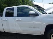 ✅ 2019 Chevrolet Silverado 1500 LT • VIN: 2GCVKPECXK1120214 • Lot: 42803468. Wystawiony na IAAI z przebiegiem 61 053 mil. Bezpłatny archiwum sprzedaży aukcyjnych z USA i szczegółowy raport historii pojazdu na DreamBid. Zdjęcie 14.