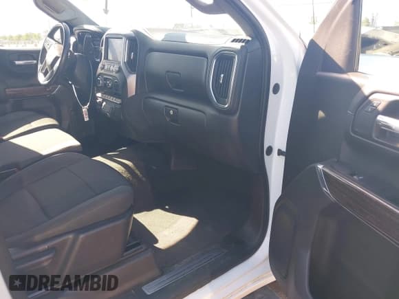 ✅ 2020 GMC Sierra 1500 SLE • VIN: 3GTU9BED8LG362818 • Лот: 42128450. Опубликован ранее на IAAI с пробегом 80 468 миль. Бесплатный доступ к архиву аукционных продаж из США и подробный отчёт об истории автомобиля на DreamBid. Изображение 5.