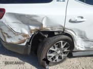 ✅ 2023 GMC Acadia SLE • VIN: 1GKKNRL47PZ248995 • Lot: 43439340. Wystawiony na IAAI z przebiegiem 12 020 mil. Bezpłatny archiwum sprzedaży aukcyjnych z USA i szczegółowy raport historii pojazdu na DreamBid. Zdjęcie 19.