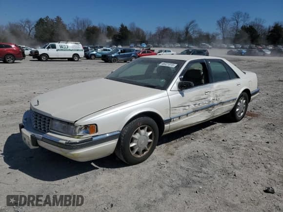 ✅ 1996 Cadillac Seville Luxury SLS • VIN: 1G6KS52Y6TU838116 • Lot: 48321015. Listed on Copart with 237,837 mi. Free auction sales archive from the USA and detailed vehicle history report at DreamBid. Image 1.