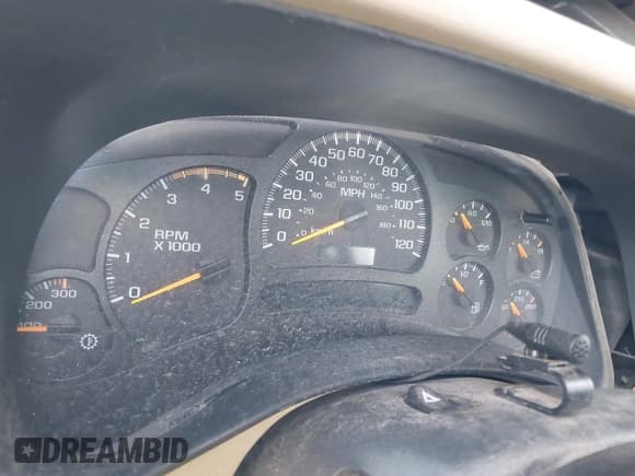 ✅ 2005 Chevrolet Silverado 2500HD • VIN: 1GCHK23255F939672 • Lot: 43234847. Listed on IAAI with Not provided. Free auction sales archive from the USA and detailed vehicle history report at DreamBid. Image 15.