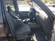 ✅ 2003 Jeep Liberty Sport • VIN: 1J4GL48K13W675080 • Лот: 43192568. Опубликован ранее на IAAI с пробегом 197 659 миль. Бесплатный доступ к архиву аукционных продаж из США и подробный отчёт об истории автомобиля на DreamBid. Изображение 5.