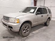 ✅ 2005 Ford Explorer XLT • VIN: 1FMZU63K75UA92666 • Lot: 41401078. Wystawiony na IAAI z przebiegiem 180 753 mil. Bezpłatny archiwum sprzedaży aukcyjnych z USA i szczegółowy raport historii pojazdu na DreamBid. Zdjęcie 2.