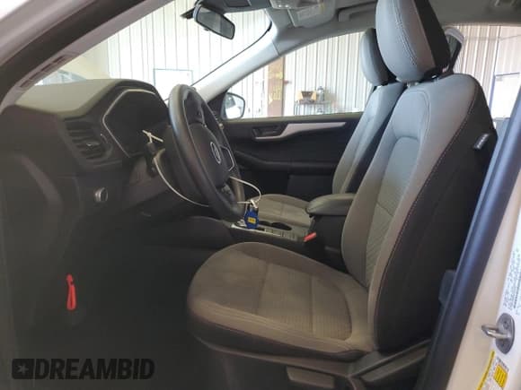 ✅ 2022 Ford Escape SE • VIN: 1FMCU9G65NUA60769 • Лот: 87299955. Опубликован ранее на Copart с пробегом 164 750 миль. Бесплатный доступ к архиву аукционных продаж из США и подробный отчёт об истории автомобиля на DreamBid. Изображение 7.