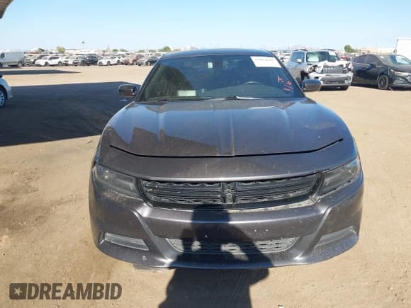 ✅ 2020 Dodge Charger SXT • VIN: 2C3CDXBG6LH165852 • Lot: 43664647. Wystawiony na IAAI z przebiegiem Nie podano. Bezpłatny archiwum sprzedaży aukcyjnych z USA i szczegółowy raport historii pojazdu na DreamBid. Zdjęcie 13.