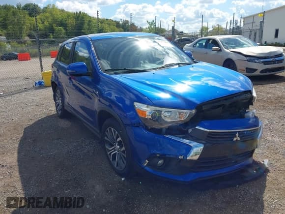 ✅ 2017 Mitsubishi Outlander SE • VIN: JA4AP3AW6HZ047863 • Lot: 43277002. Listed on IAAI with 143,509 mi. Free auction sales archive from the USA and detailed vehicle history report at DreamBid. Image 1.