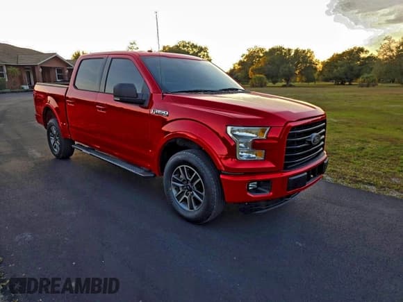 ✅ 2017 Ford F-150 XLT • VIN: 1FTEW1EF5HKD93713 • Лот: 96237075. Опубликован ранее на Copart с пробегом 105 435 миль. Бесплатный доступ к архиву аукционных продаж из США и подробный отчёт об истории автомобиля на DreamBid. Изображение 1.
