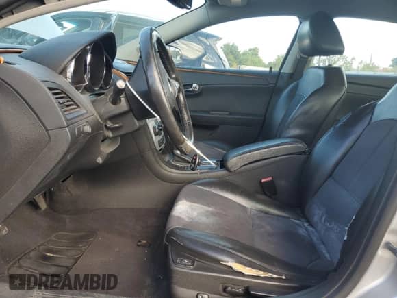 2012 Chevrolet Malibu 2LT с VIN 1G1ZD5EU7CF361496, выставлен на аукционе Copart как лот 81819455 с пробегом 170 474 миль миль и Списание • Salvage title. История ставок и продаж доступна на DreamBid. Изображение 7.