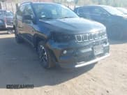 ✅ 2024 Jeep Compass Limited • VIN: 3C4NJDCN9RT586828 • Lot: 43330924. Wystawiony na IAAI z przebiegiem 15 306 mil. Bezpłatny archiwum sprzedaży aukcyjnych z USA i szczegółowy raport historii pojazdu na DreamBid. Zdjęcie 6.