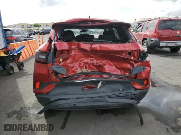 ✅ 2024 Volkswagen ID.4 S • VIN: 1V25MPE81RC005252 • Lot: 86506785. Listed on Copart with 8,250 mi. Free auction sales archive from the USA and detailed vehicle history report at DreamBid. Image 6.