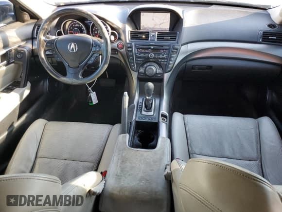 ✅ 2013 Acura TL Advance • VIN: 19UUA9F76DA000920 • Лот: 59568845. Опубликован ранее на Copart с пробегом 136 278 миль. Бесплатный доступ к архиву аукционных продаж из США и подробный отчёт об истории автомобиля на DreamBid. Изображение 8.