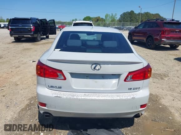 ✅ 2010 Lexus IS 250 • VIN: JTHBF5C23A5127054 • Lot: 42003093. Listed on IAAI with 270,734 mi. Free auction sales archive from the USA and detailed vehicle history report at DreamBid. Image 17.