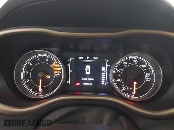 ✅ 2016 Jeep Cherokee Latitude • VIN: 1C4PJMCS8GW199290 • Лот: 42258970. Опубликован ранее на IAAI с пробегом 184 698 миль. Бесплатный доступ к архиву аукционных продаж из США и подробный отчёт об истории автомобиля на DreamBid. Изображение 7.