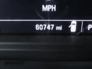 ✅ 2022 Chevrolet Silverado 1500 • VIN: 1GB5WRE71NF218522 • Lot: 92880415. Wystawiony na Copart z przebiegiem 60 747 mil. Bezpłatny archiwum sprzedaży aukcyjnych z USA i szczegółowy raport historii pojazdu na DreamBid. Zdjęcie 8.