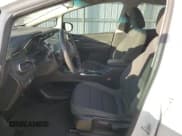 ✅ 2022 Chevrolet Bolt EV 1LT • VIN: 1G1FW6S0XN4116579 • Lot: 41822115. Wystawiony na Copart z przebiegiem 42 549 mil. Bezpłatny archiwum sprzedaży aukcyjnych z USA i szczegółowy raport historii pojazdu na DreamBid. Zdjęcie 7.