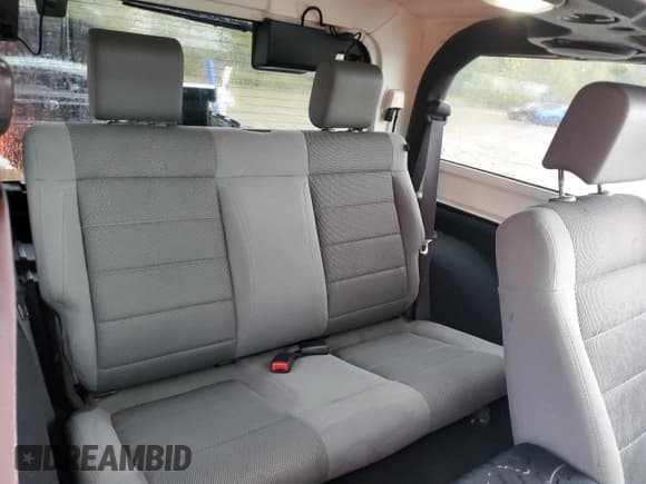 ✅ 2007 Jeep Wrangler Sahara • VIN: 1J4FA54137L224275 • Lot: 89448275. Listed on Copart with 182,692 mi. Free auction sales archive from the USA and detailed vehicle history report at DreamBid. Image 11.